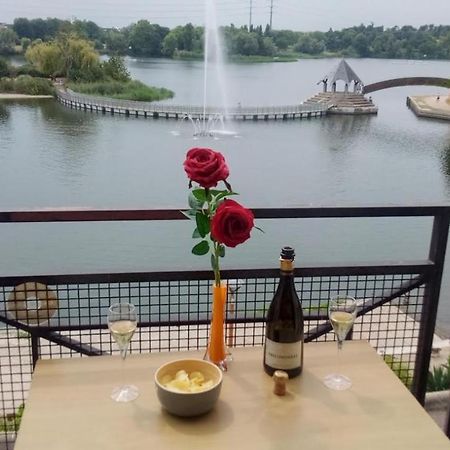 Vue Exceptionnelle Sur Le Lac เครเตย ภายนอก รูปภาพ